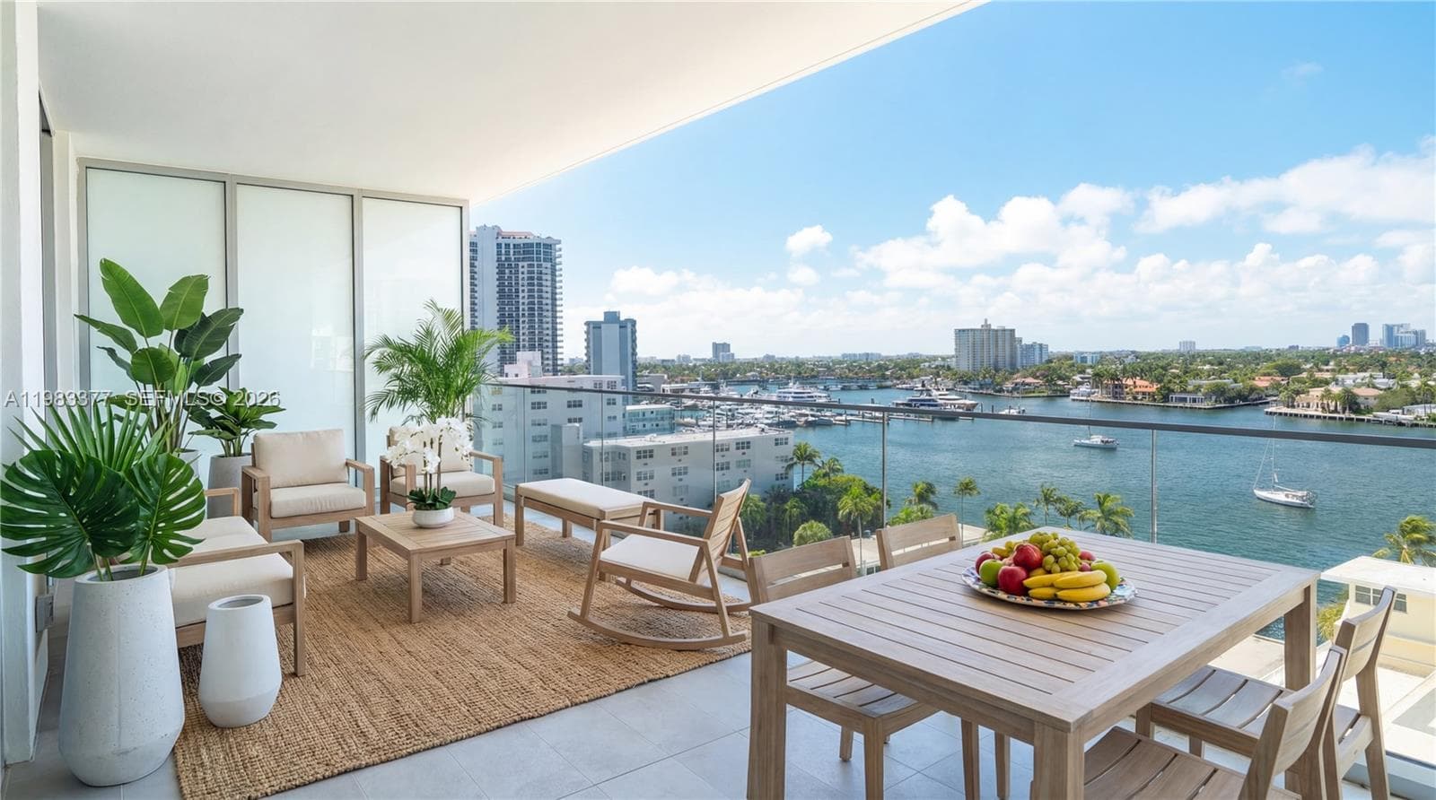 153 Seabreeze Blvd 1