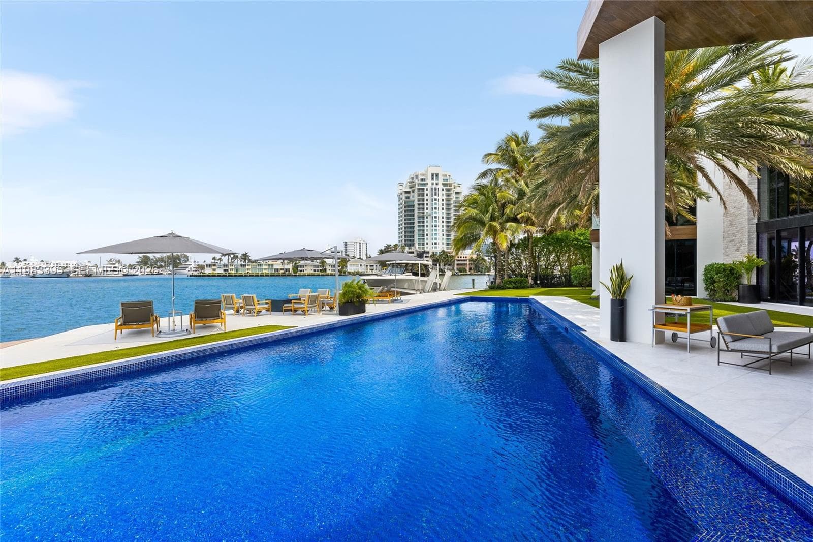 84 Isla Bahia Dr photo 19