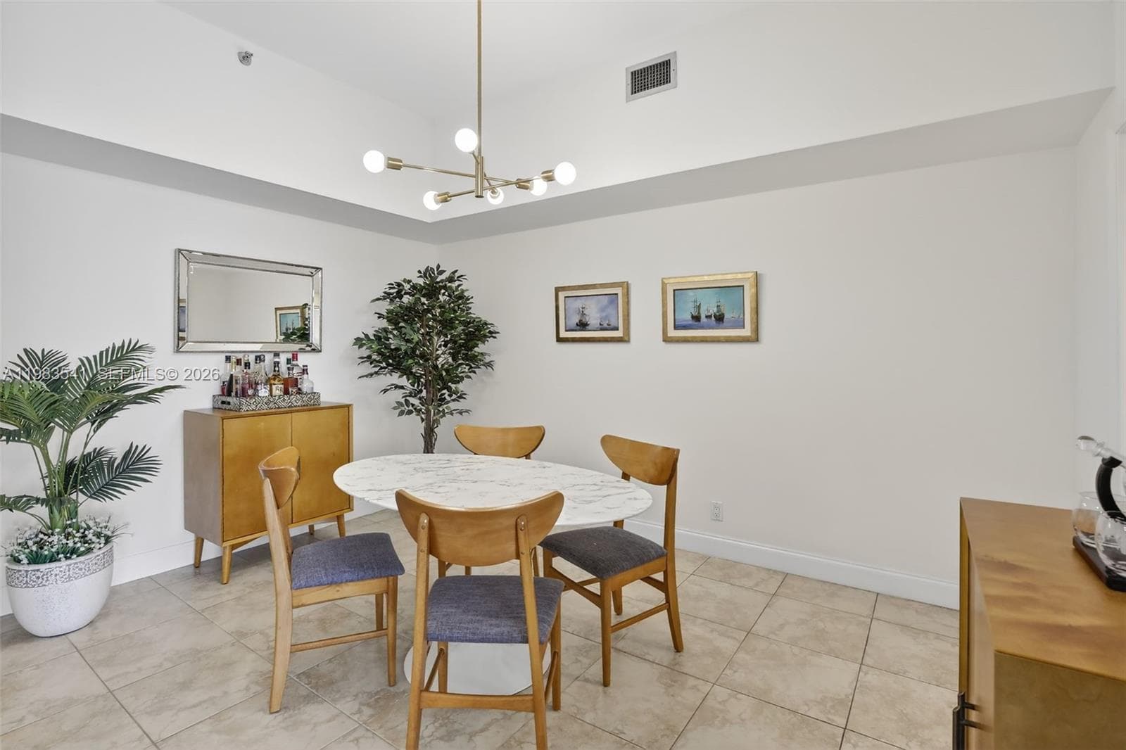 20281 E Country Club Dr TS 5 photo 11