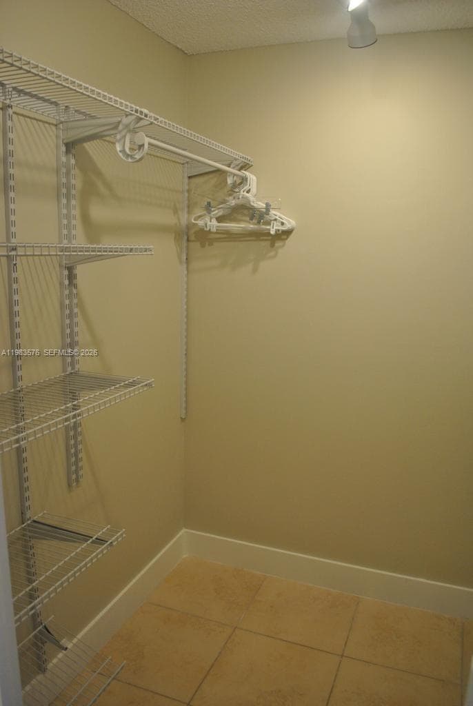 6039 Collins Ave 1006 photo 13