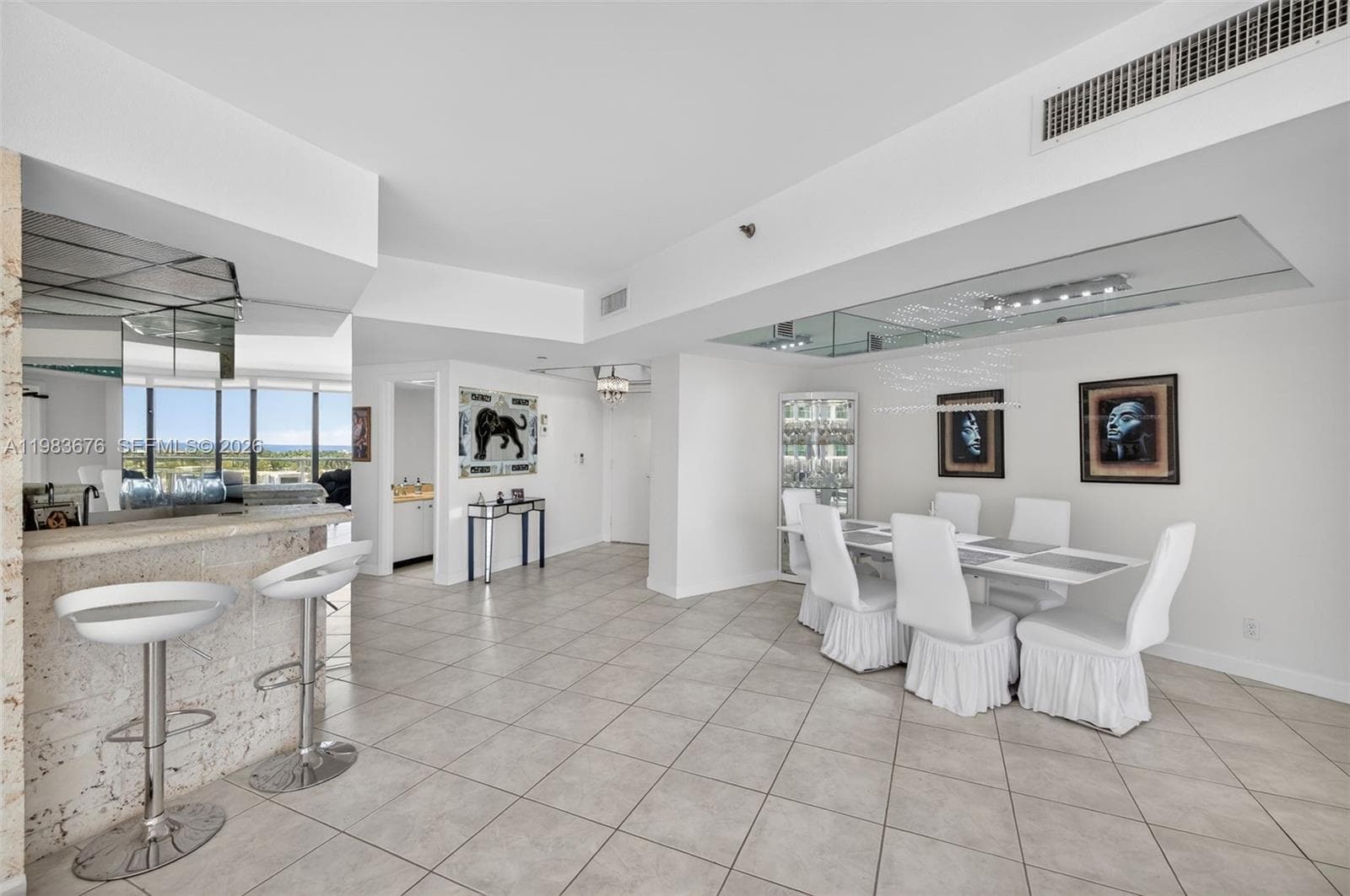 20281 E Country Club Dr 608 photo 8