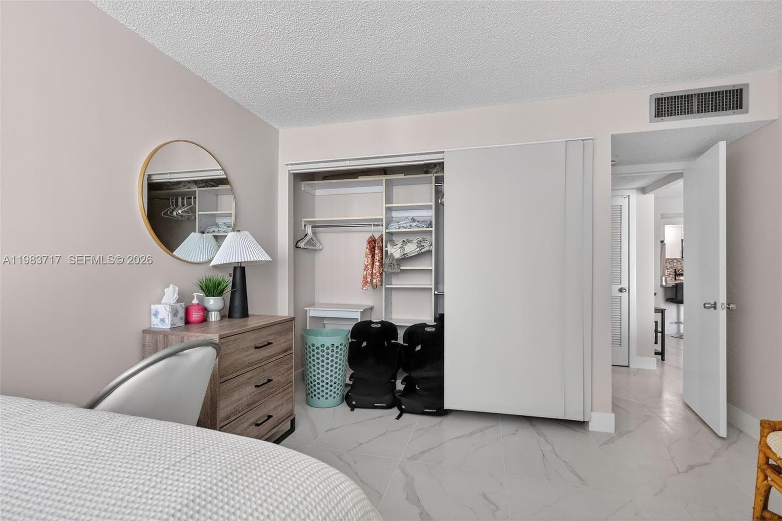 1410 S Ocean Dr 601 photo 20