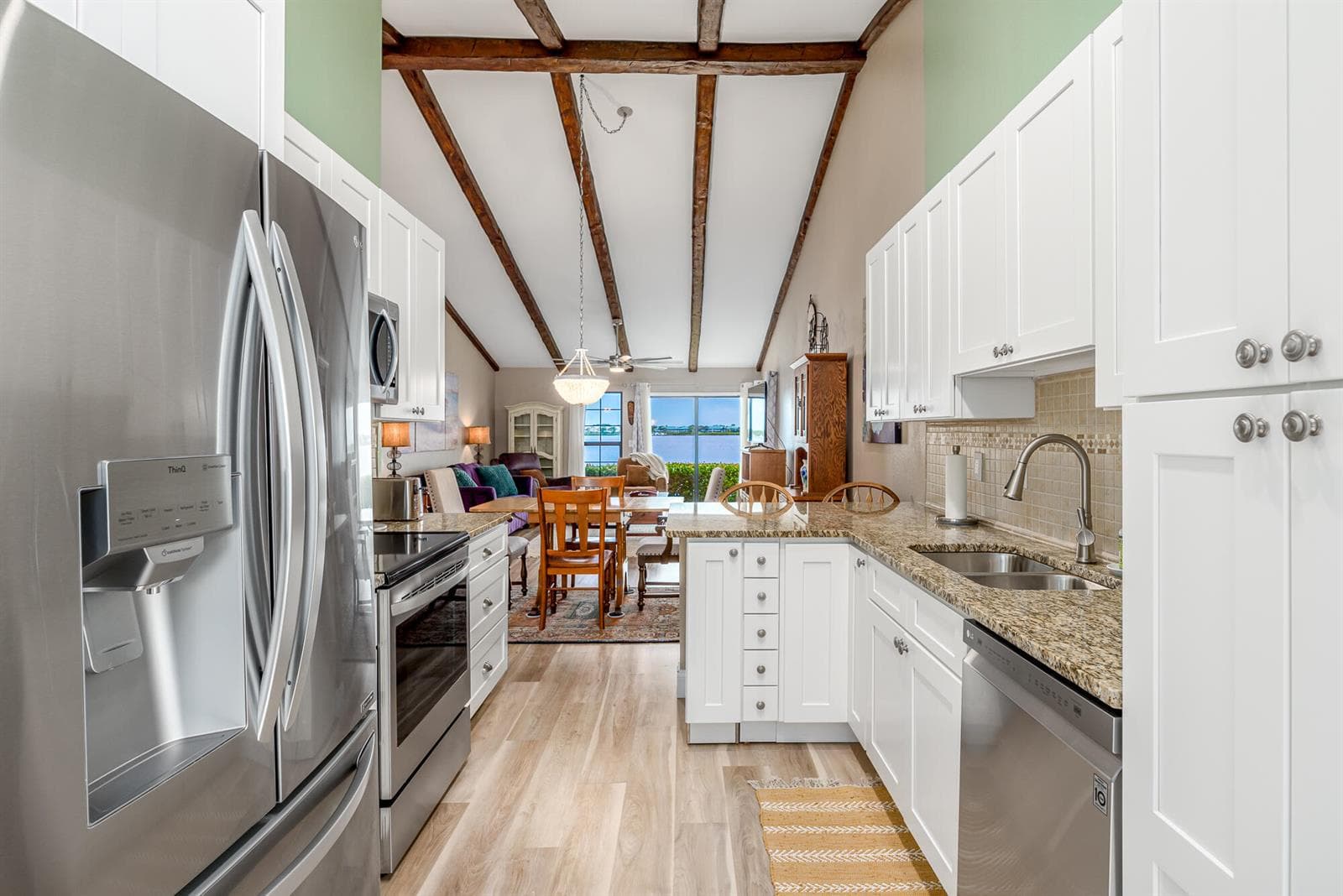 3513 SE Sandpiper Circle 4