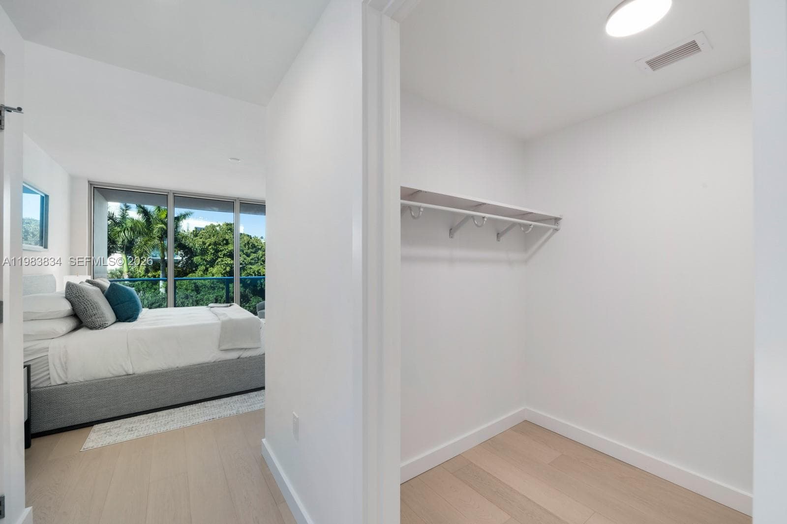 9221 E Bay Harbor Drive 412 photo 10