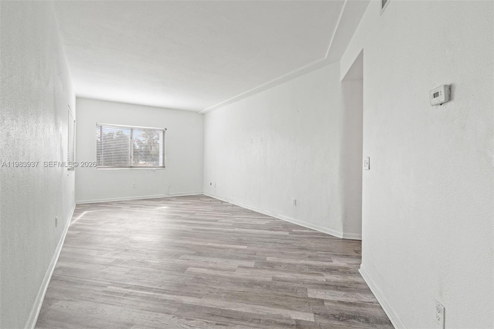 1185 Marseille Dr 202 photo 9