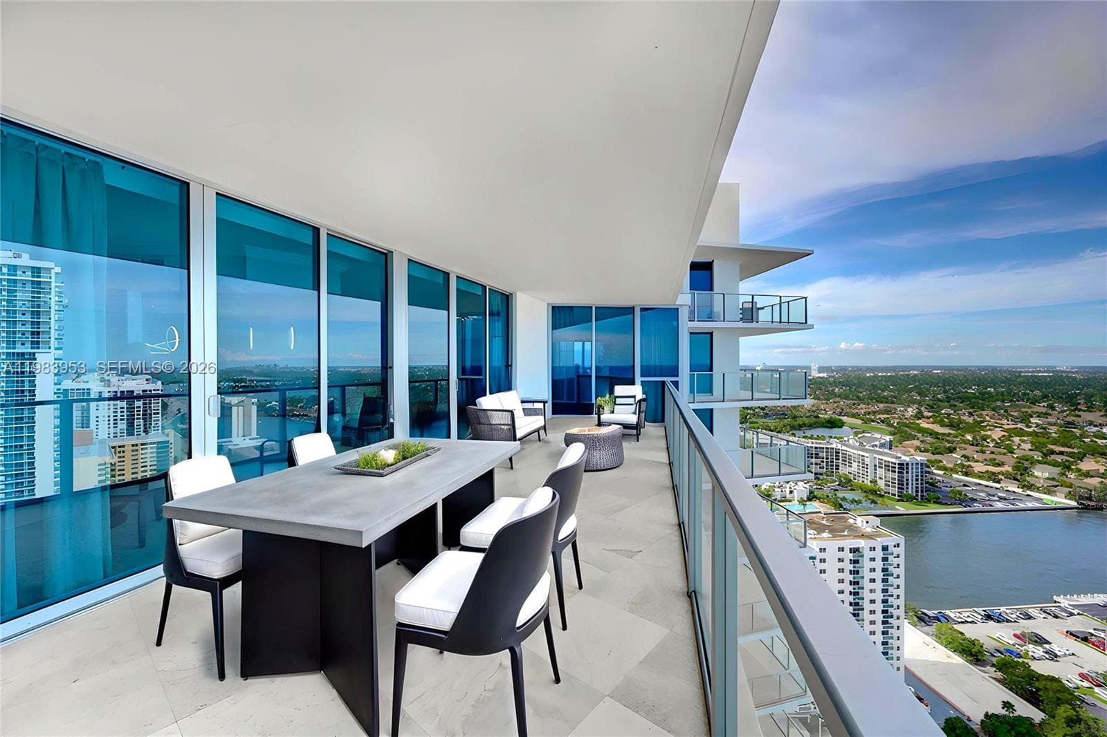 3101 Ocean Dr 2