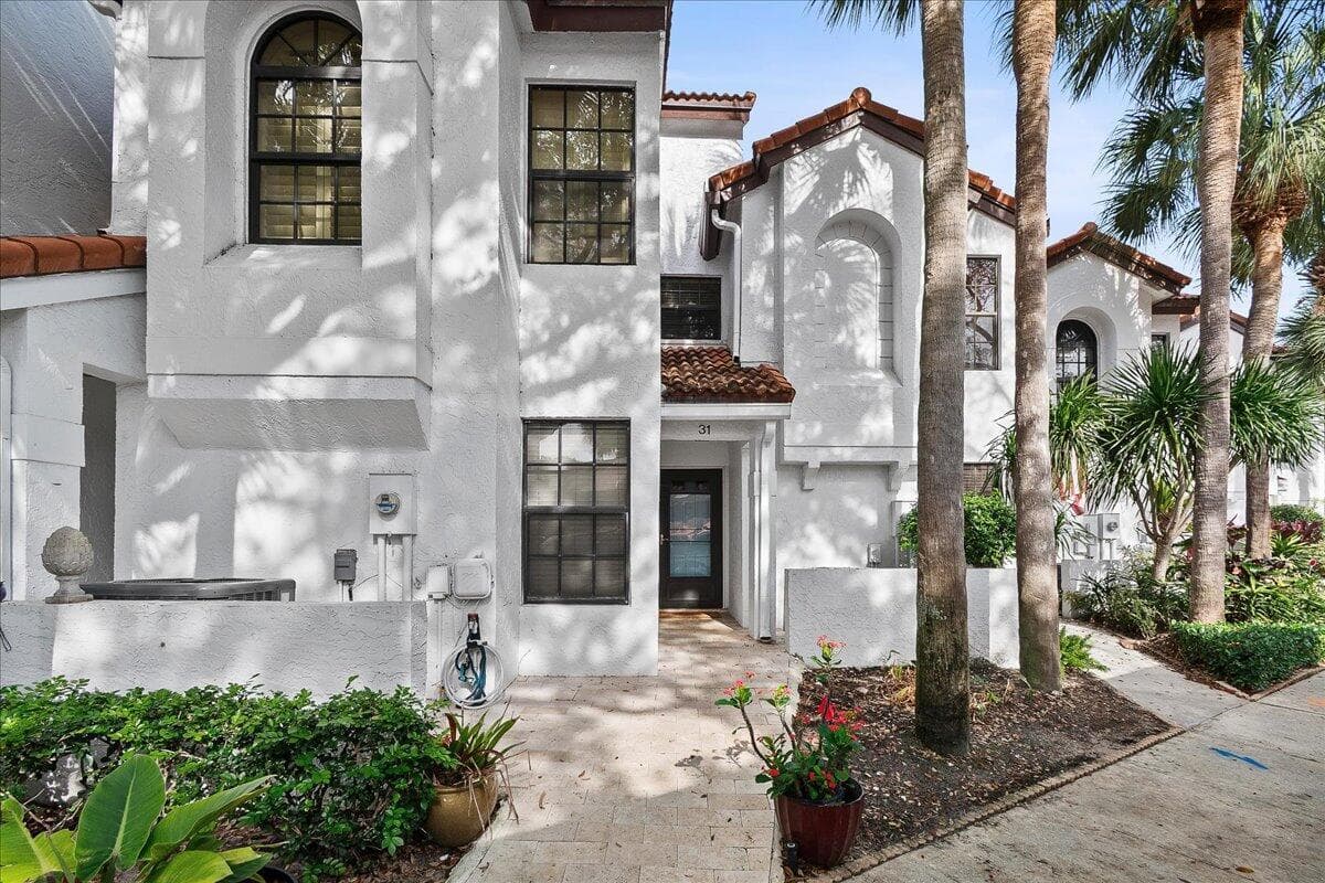 2359 Treasure Isle Drive #31 2