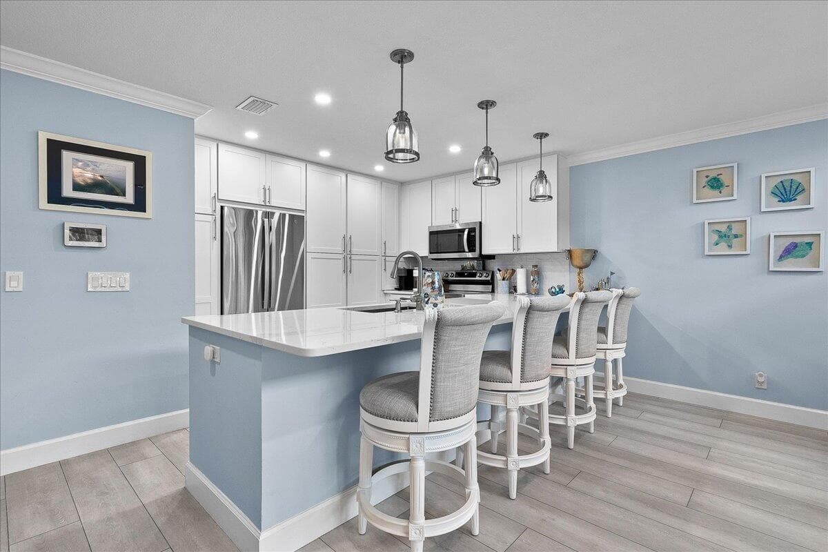2359 Treasure Isle Drive #31 5