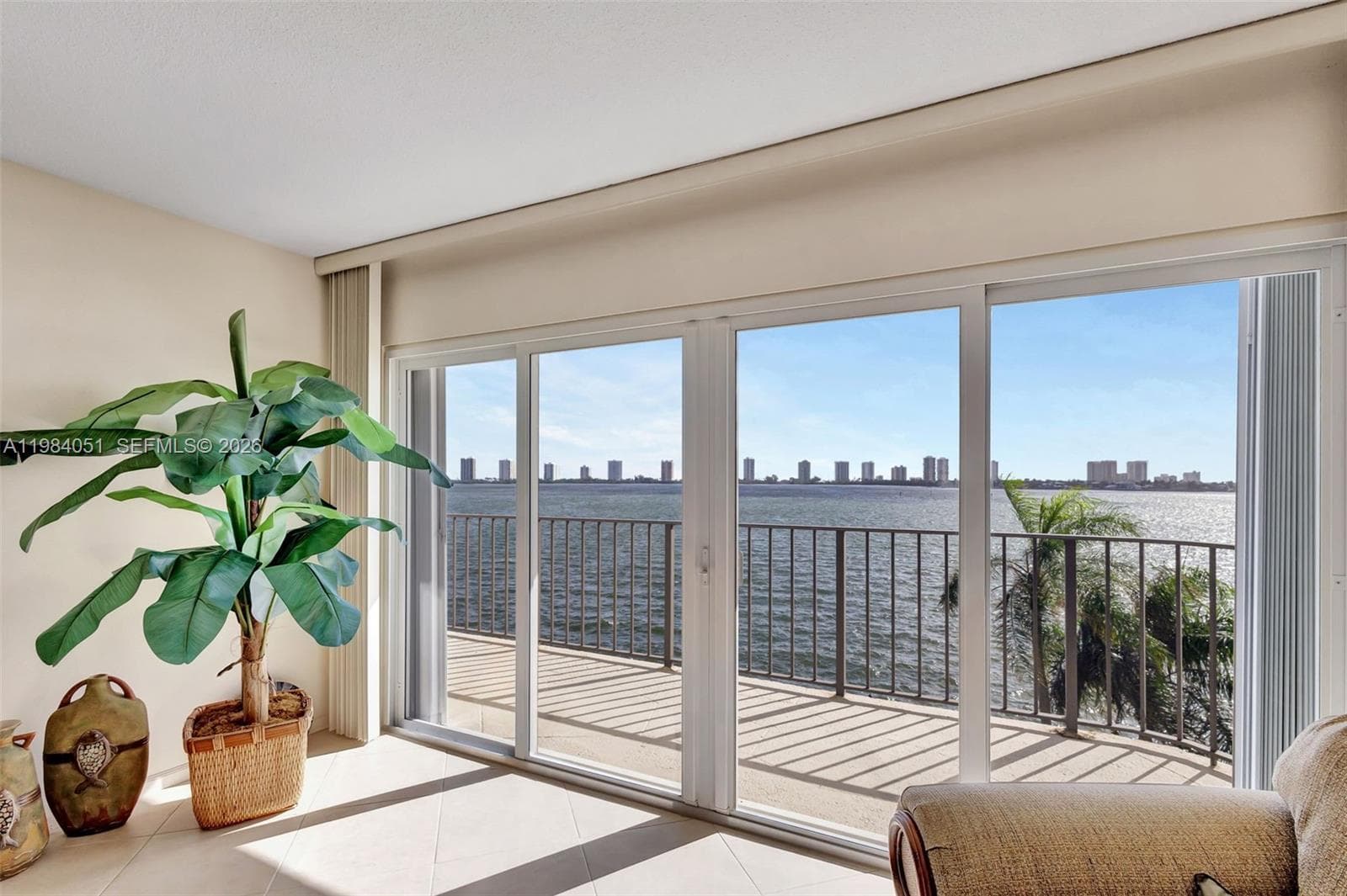 801 Lake Shore Dr 403 photo 10