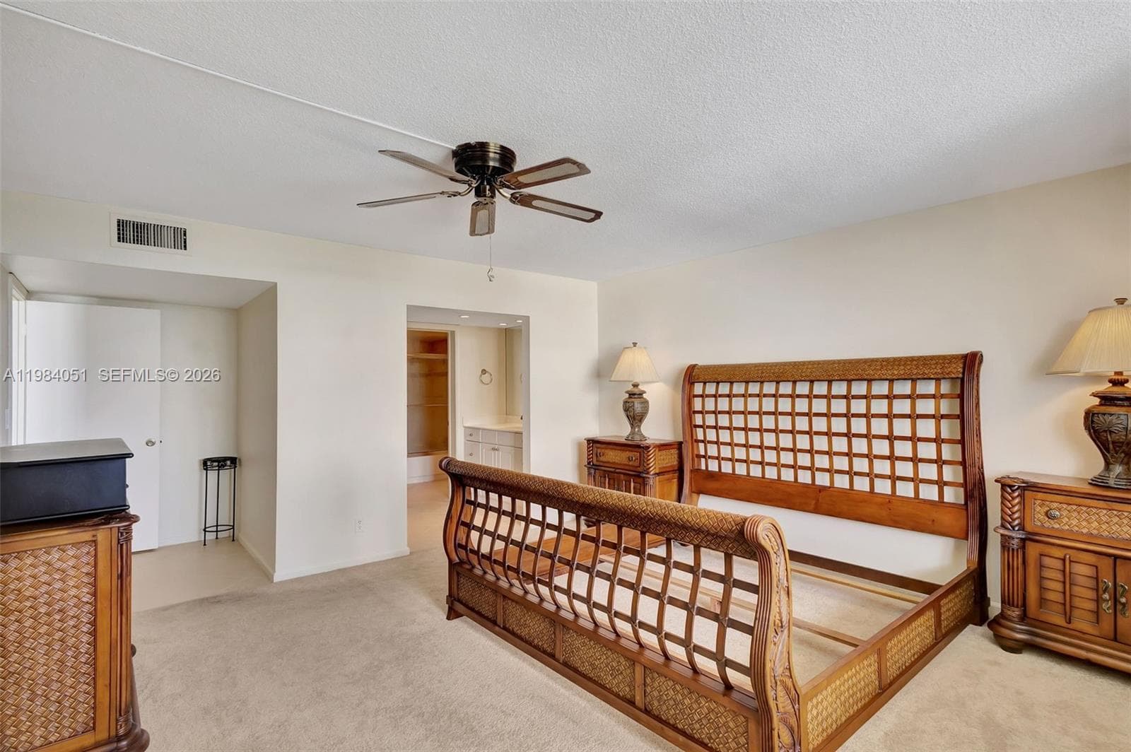 801 Lake Shore Dr 403 photo 18