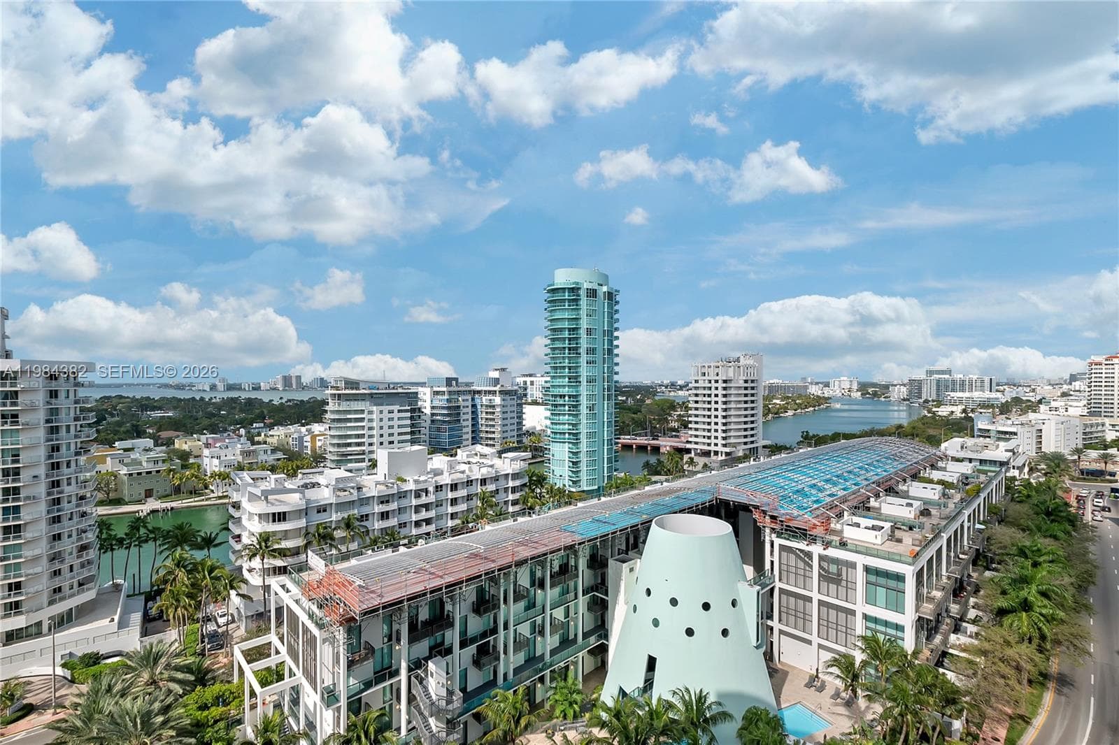 5959 Collins Ave 5