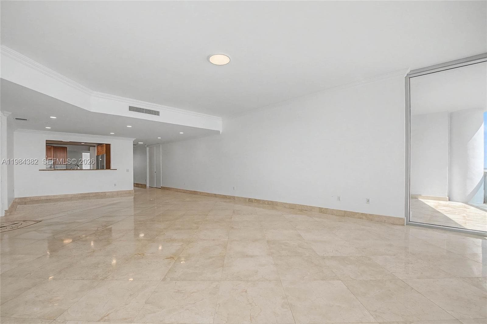 5959 Collins Ave 1503 photo 15