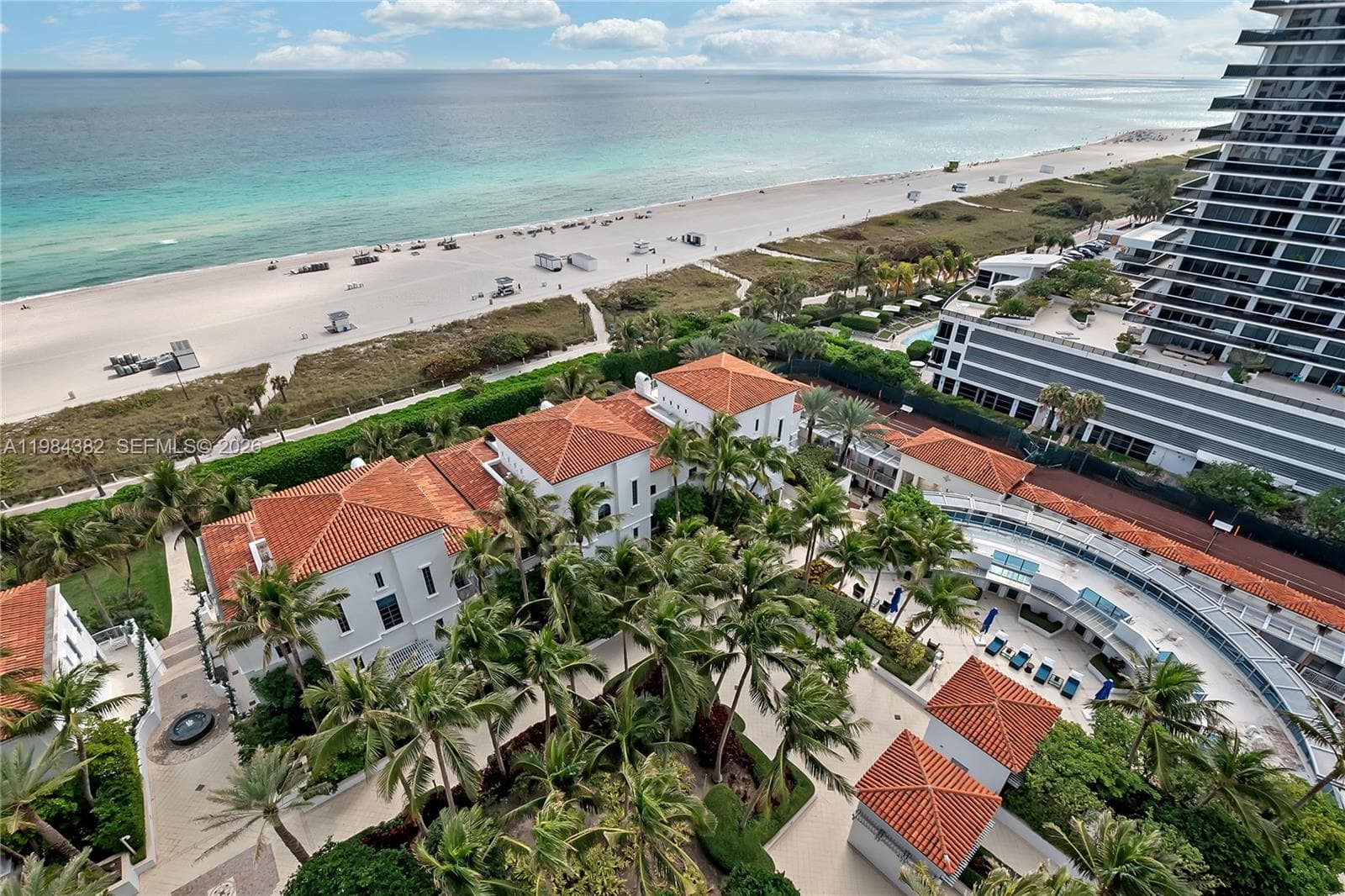 5959 Collins Ave 4