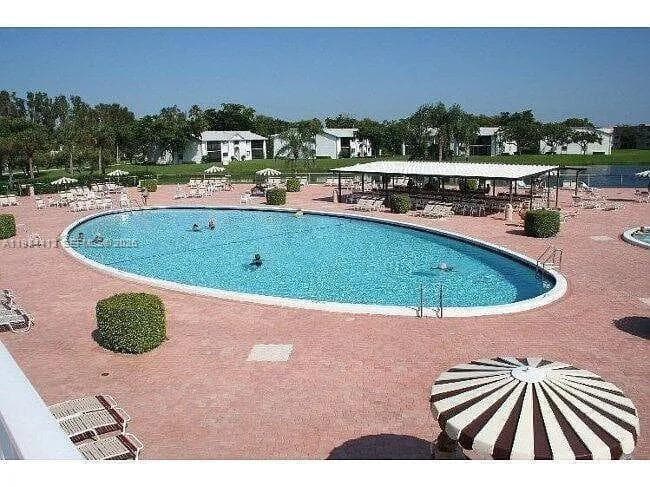 15500 Lakes Of Delray Blvd 207 photo 24