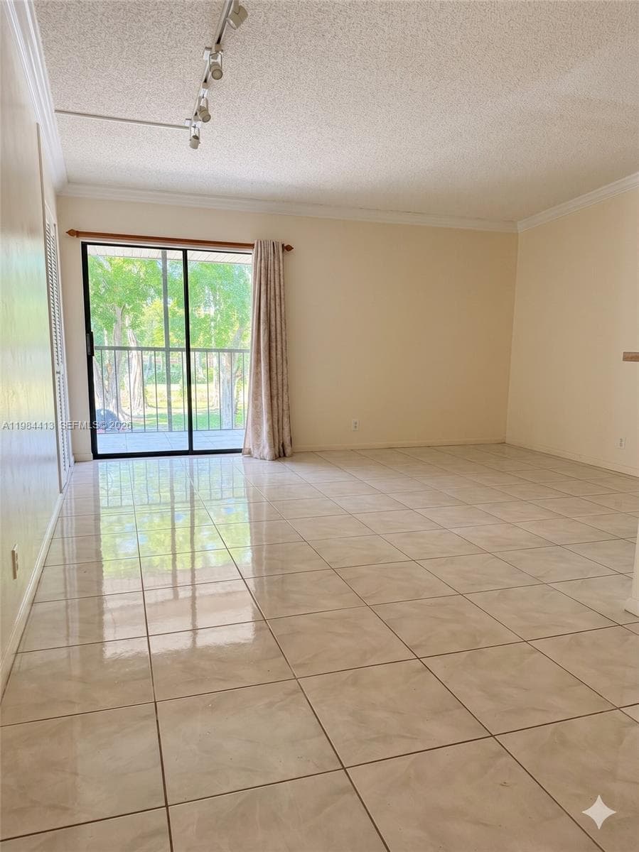 15500 Lakes Of Delray Blvd 207 photo 8