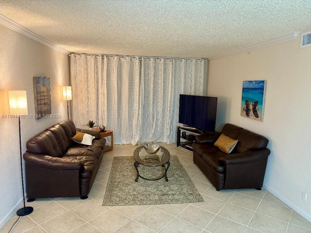 2501 S Ocean Dr 429 photo 9