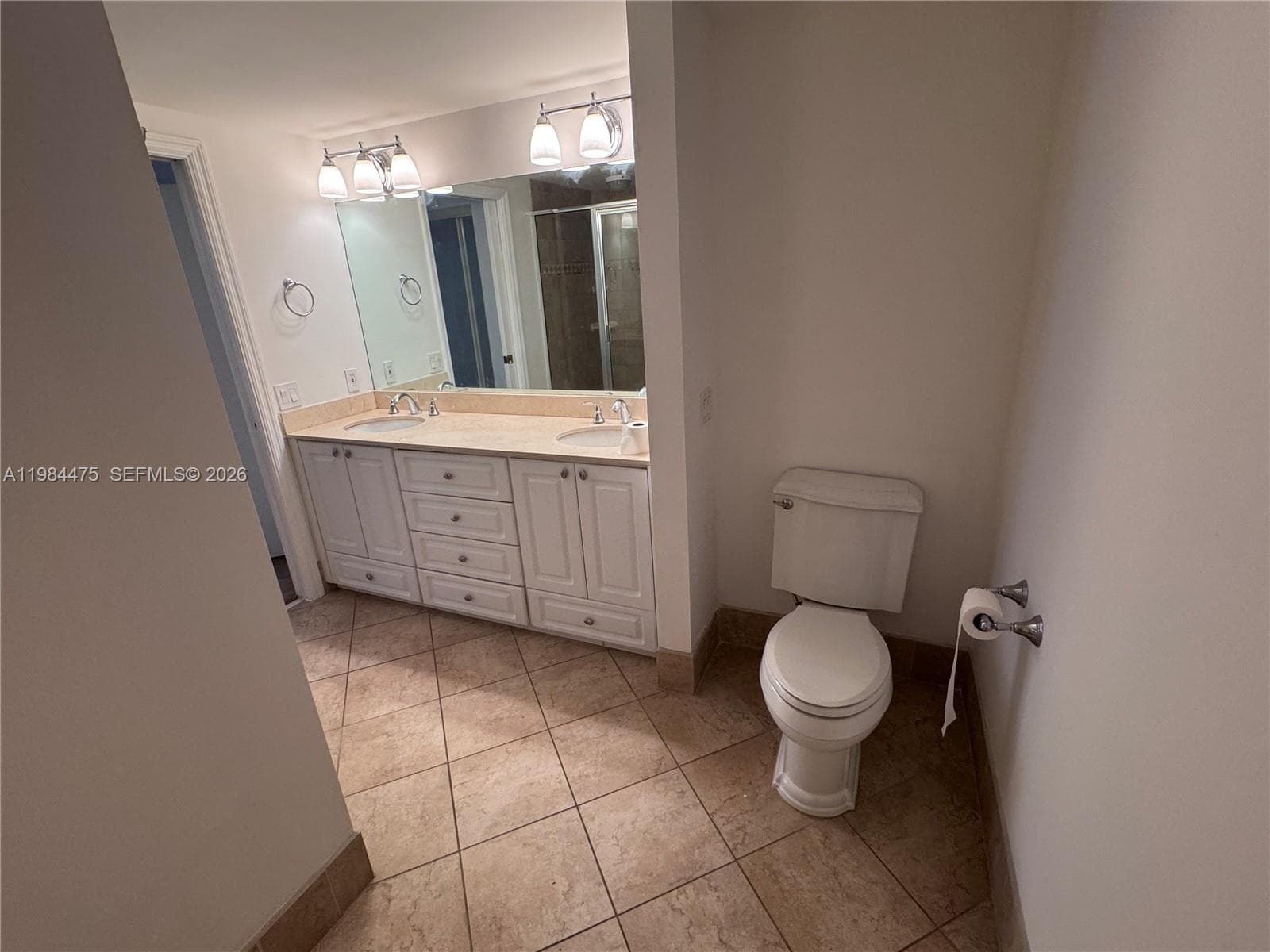 3610 Yacht Club Dr 1002 photo 17