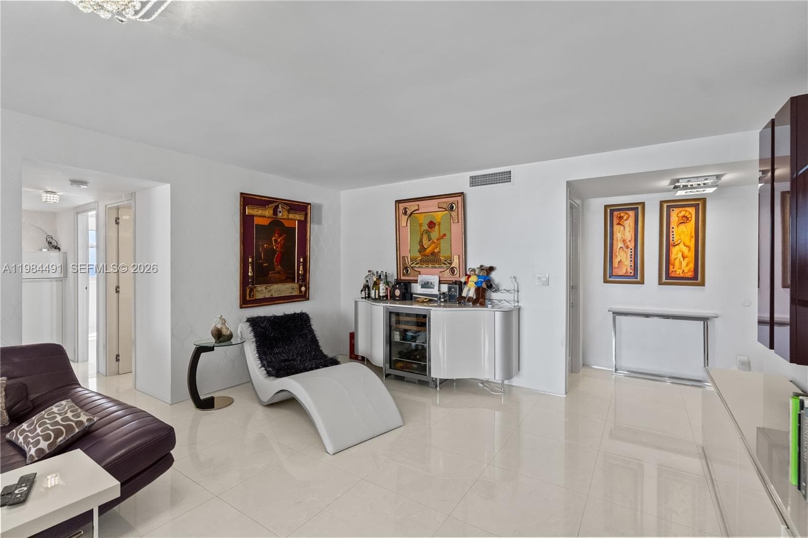 1890 Ocean Dr 1002 photo 22