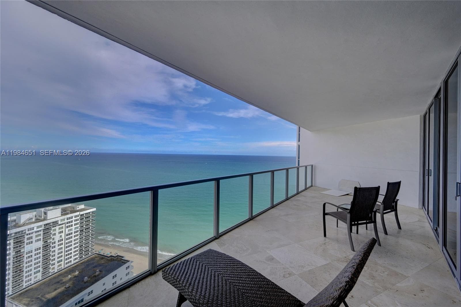 3101 S Ocean Dr 3203 photo 2