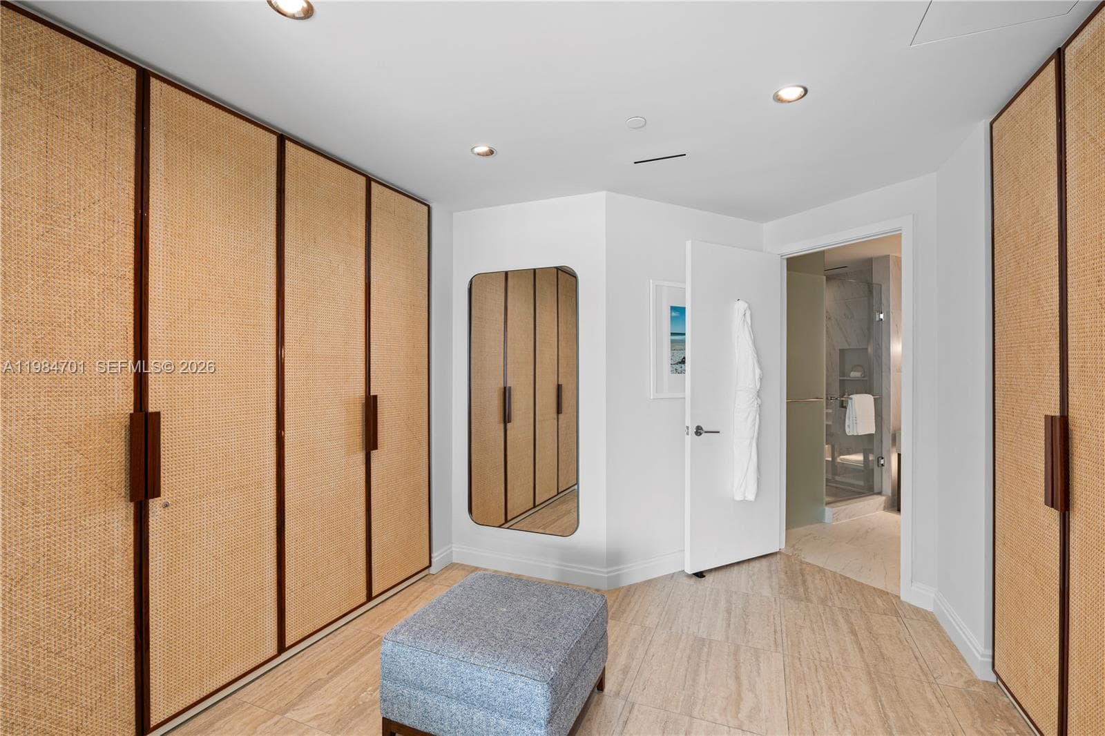 525 Fort Lauderdale Beach Blvd 1707 photo 16