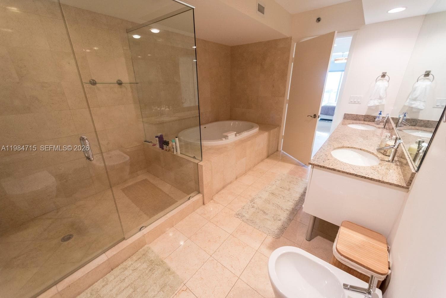 17201 Collins Ave 2104 photo 22