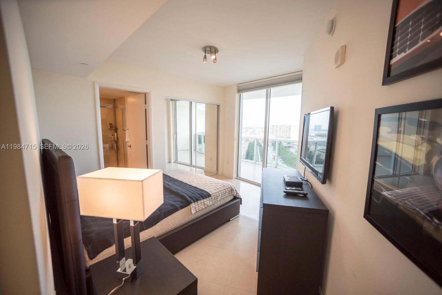 17201 Collins Ave 2104 photo 14