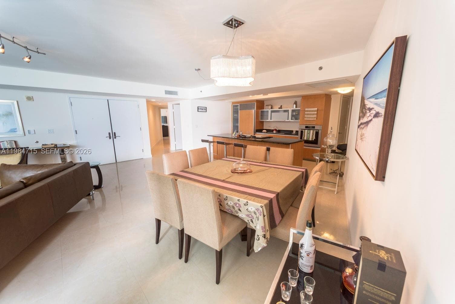 17201 Collins Ave 2104 photo 4