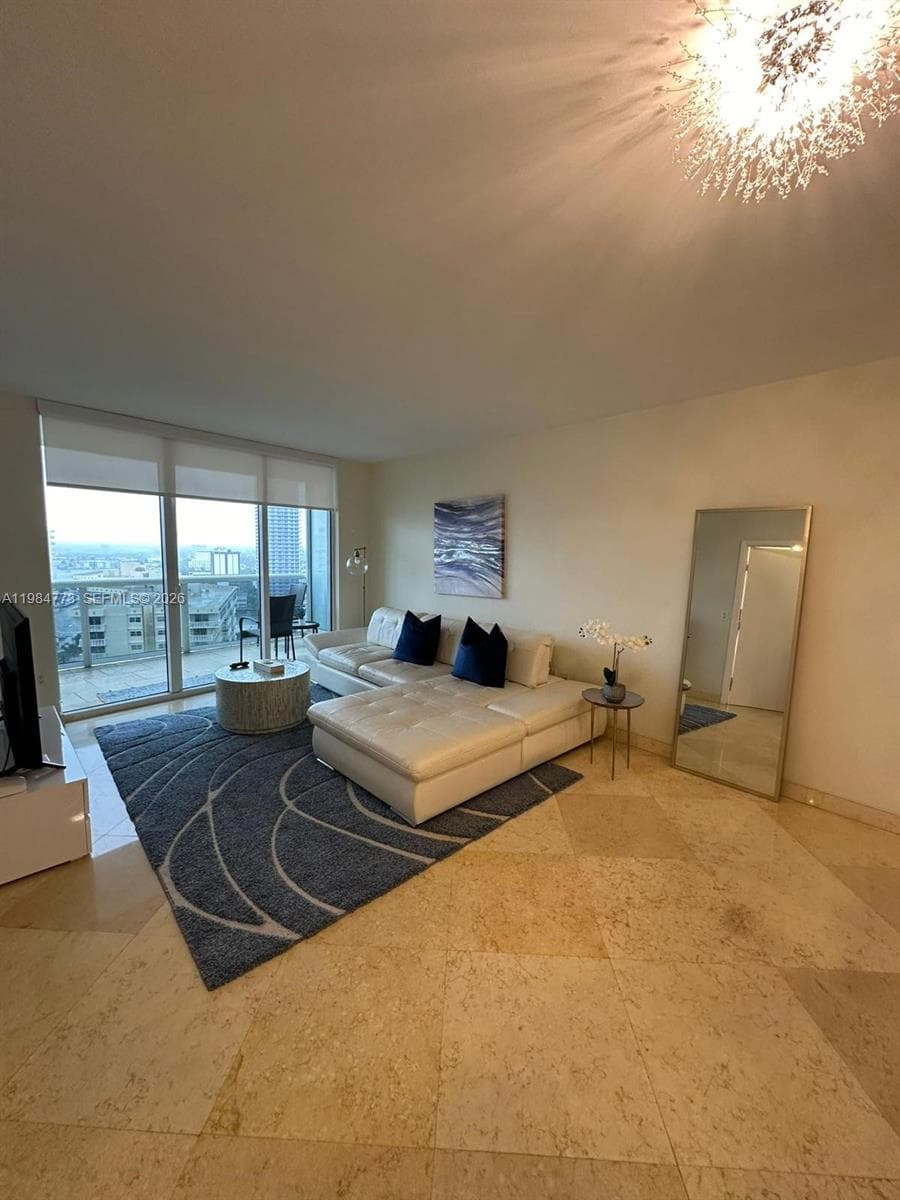 1800 Ocean Dr 1606 photo 17