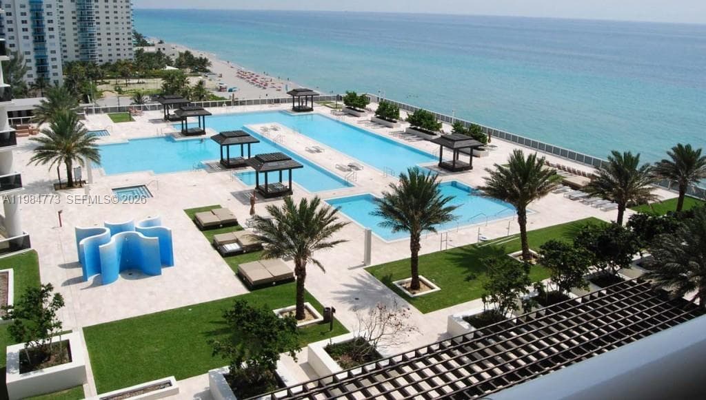 1800 Ocean Dr 3