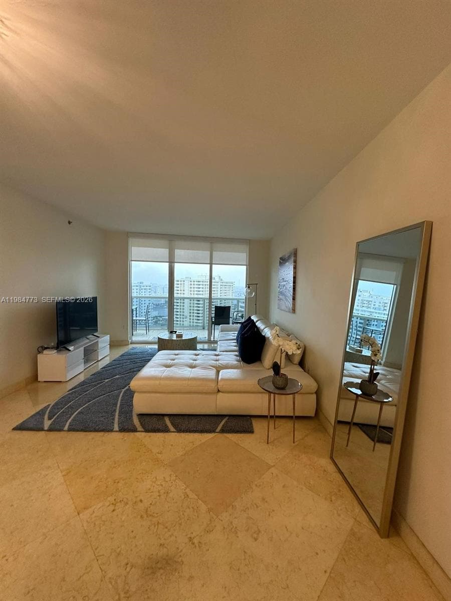 1800 Ocean Dr 1606 photo 15