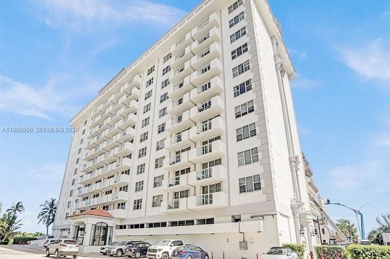 9195 Collins Ave PH4 photo 13