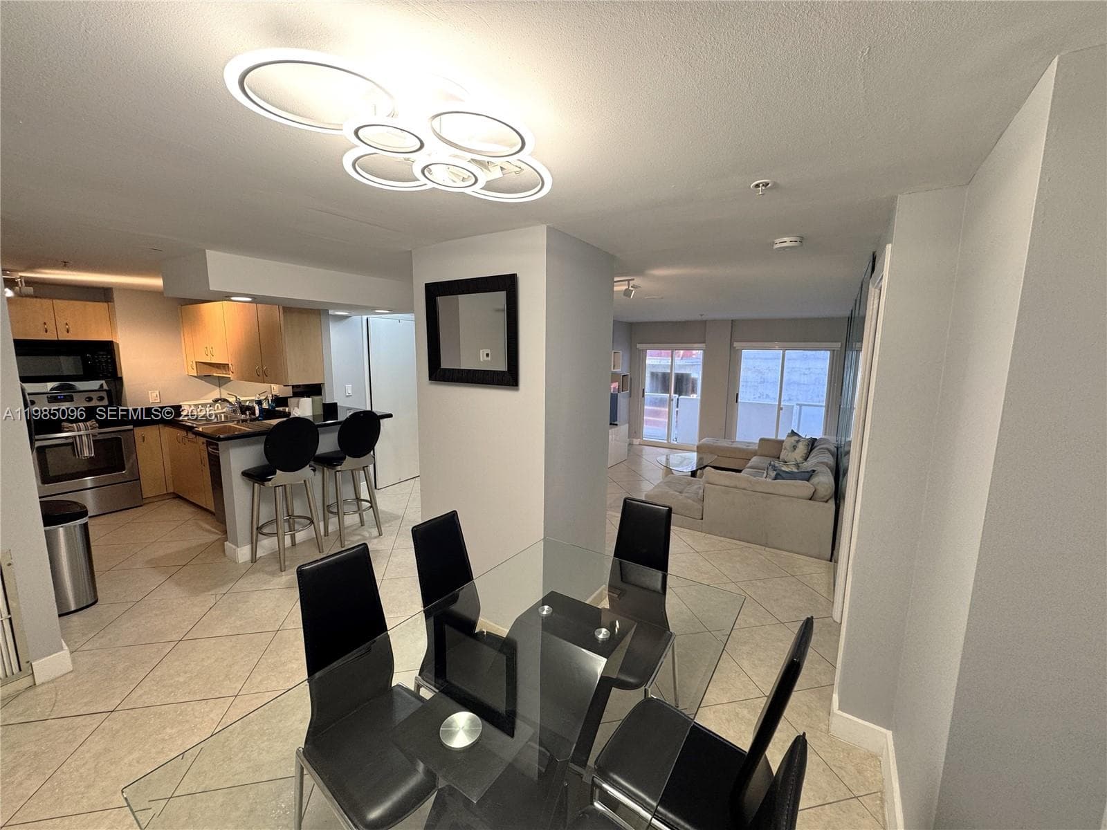 9195 Collins Ave PH4 photo 3