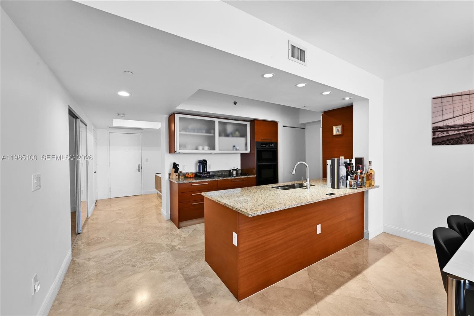 1830 Ocean Dr 3104 photo 16