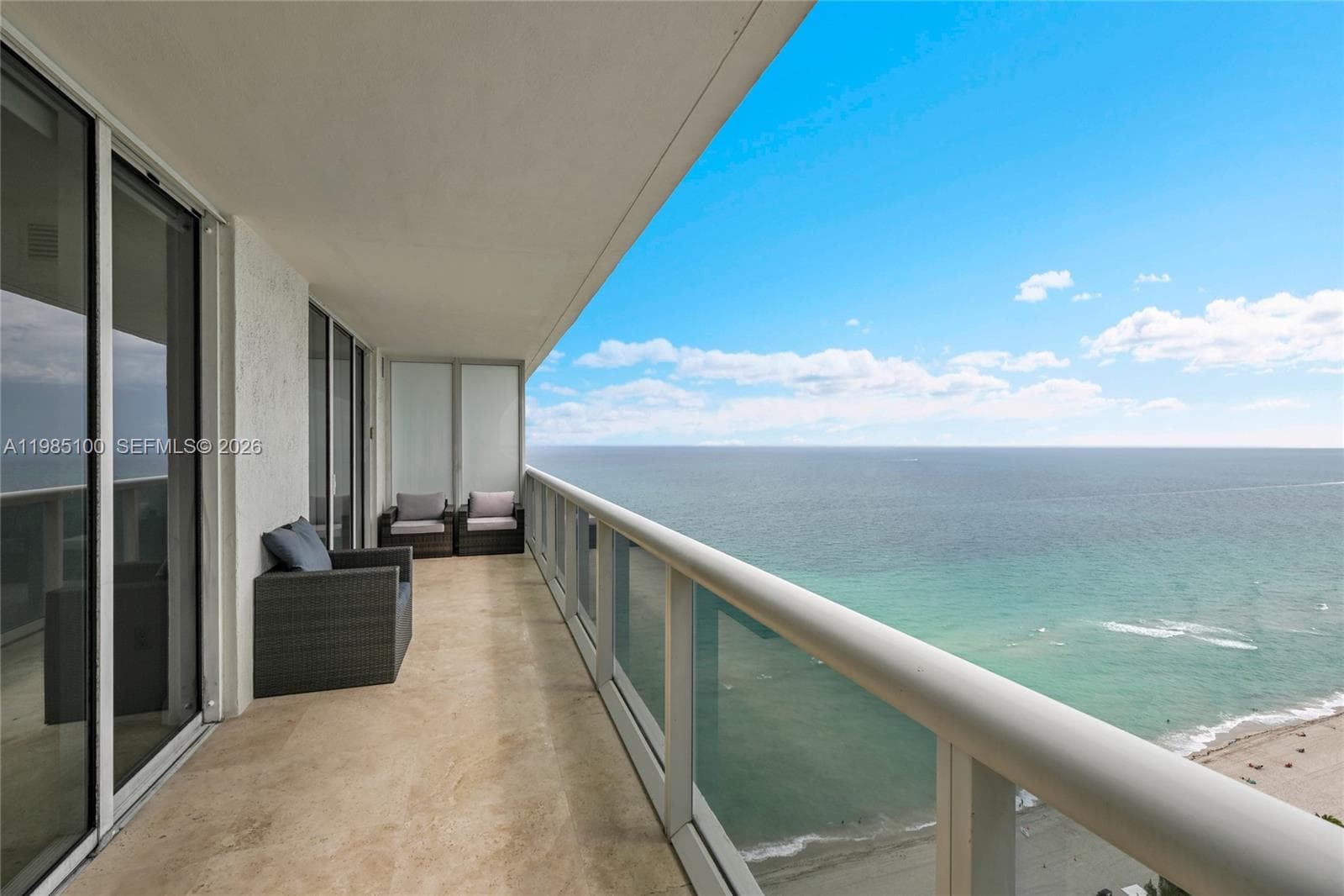 1830 Ocean Dr 3104 photo 9