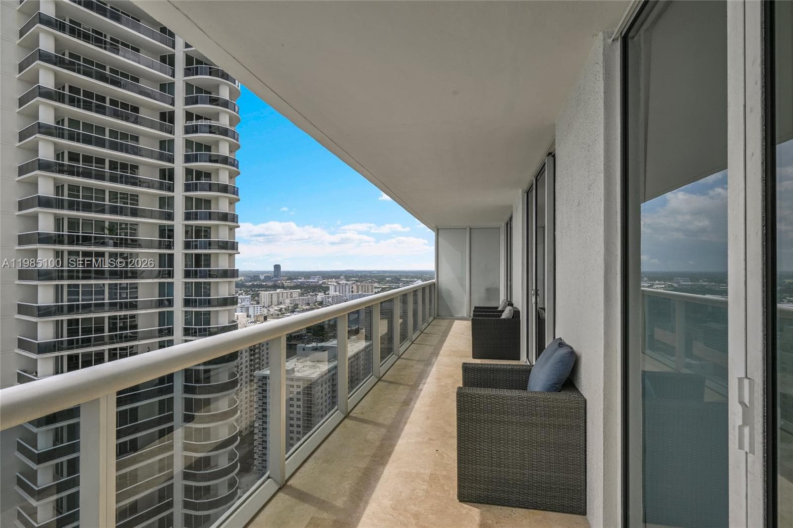 1830 Ocean Dr 3104 photo 10