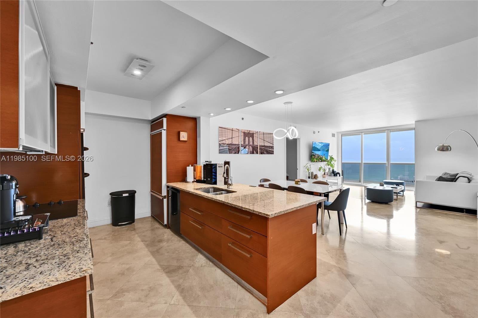 1830 Ocean Dr 3104 photo 15