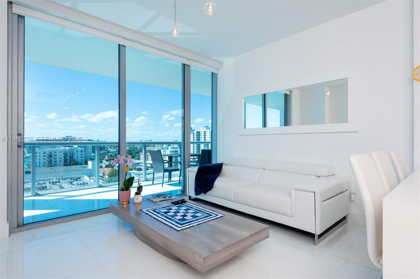 6799 Collins Ave 906 photo 2