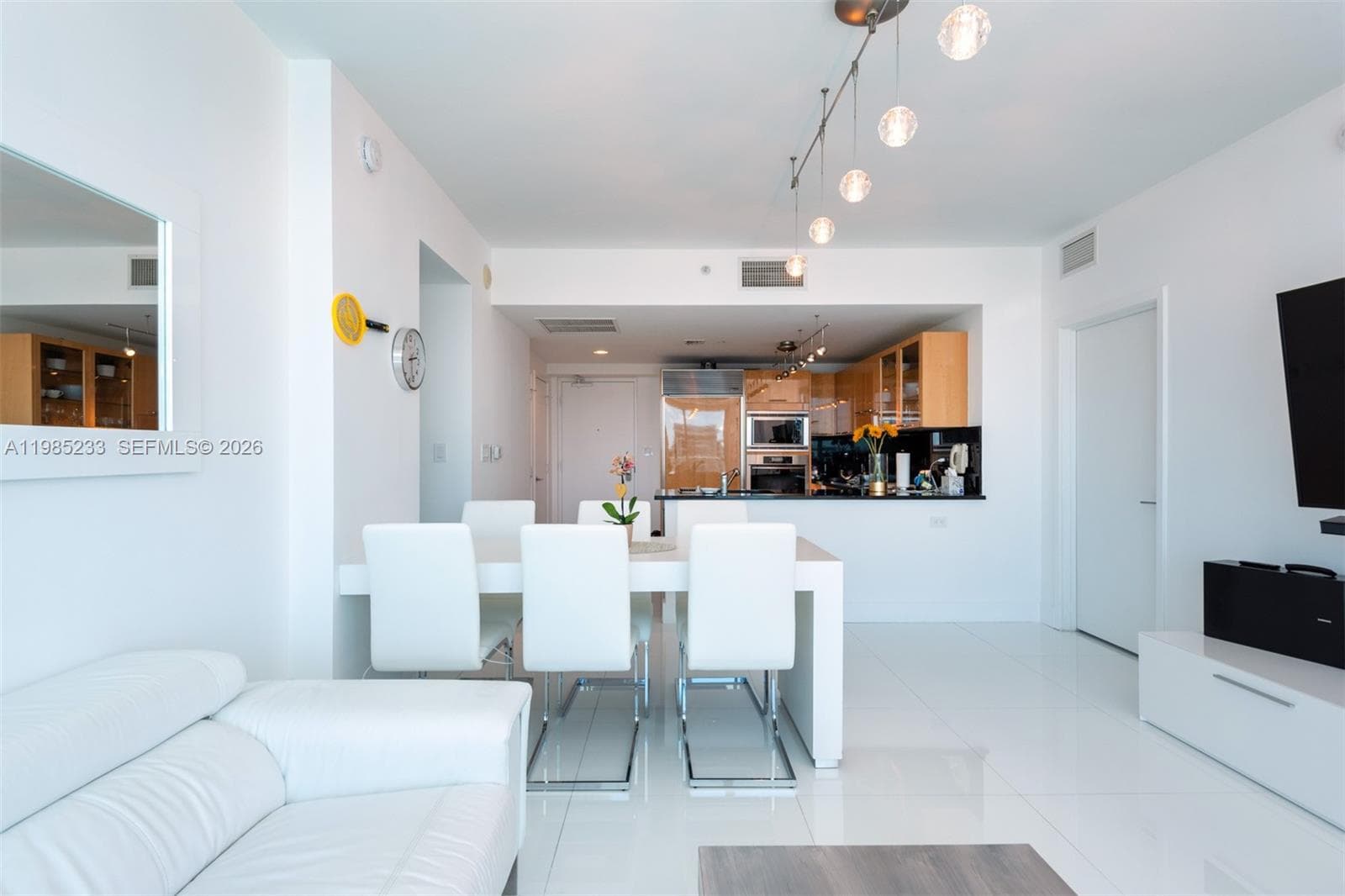 6799 Collins Ave 906 photo 3