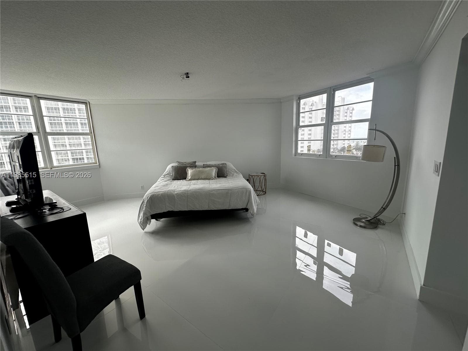2851 Ocean Blvd photo 13