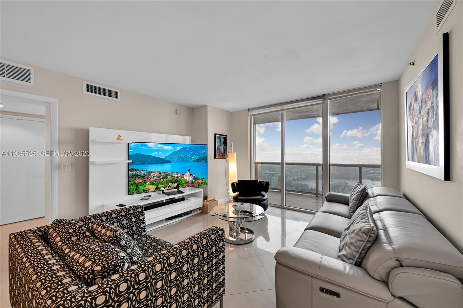1800 Ocean Drive 3908 photo 13