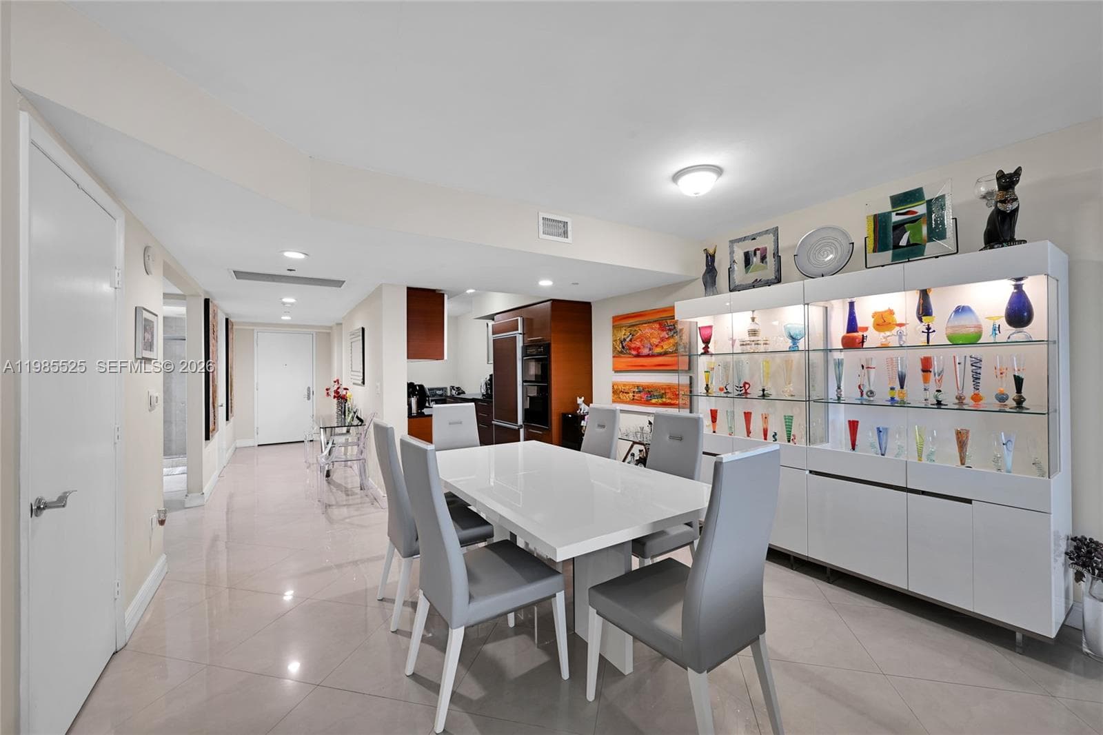 1800 Ocean Drive 3908 photo 10