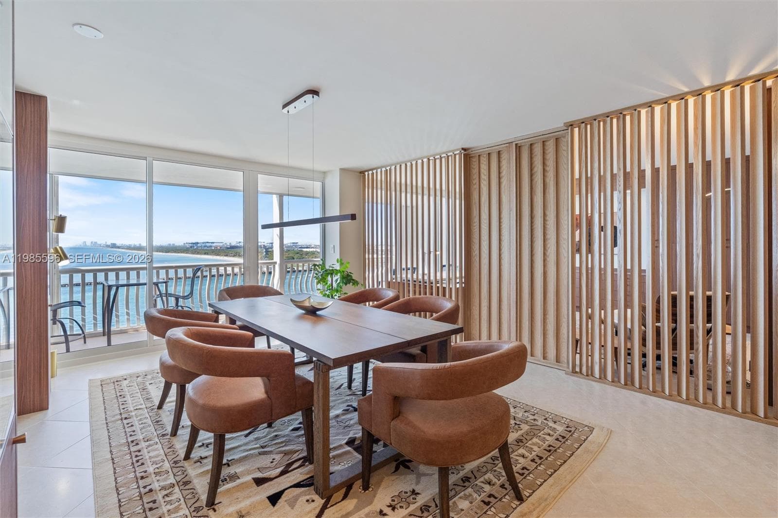 2200 Ocean Ln 4