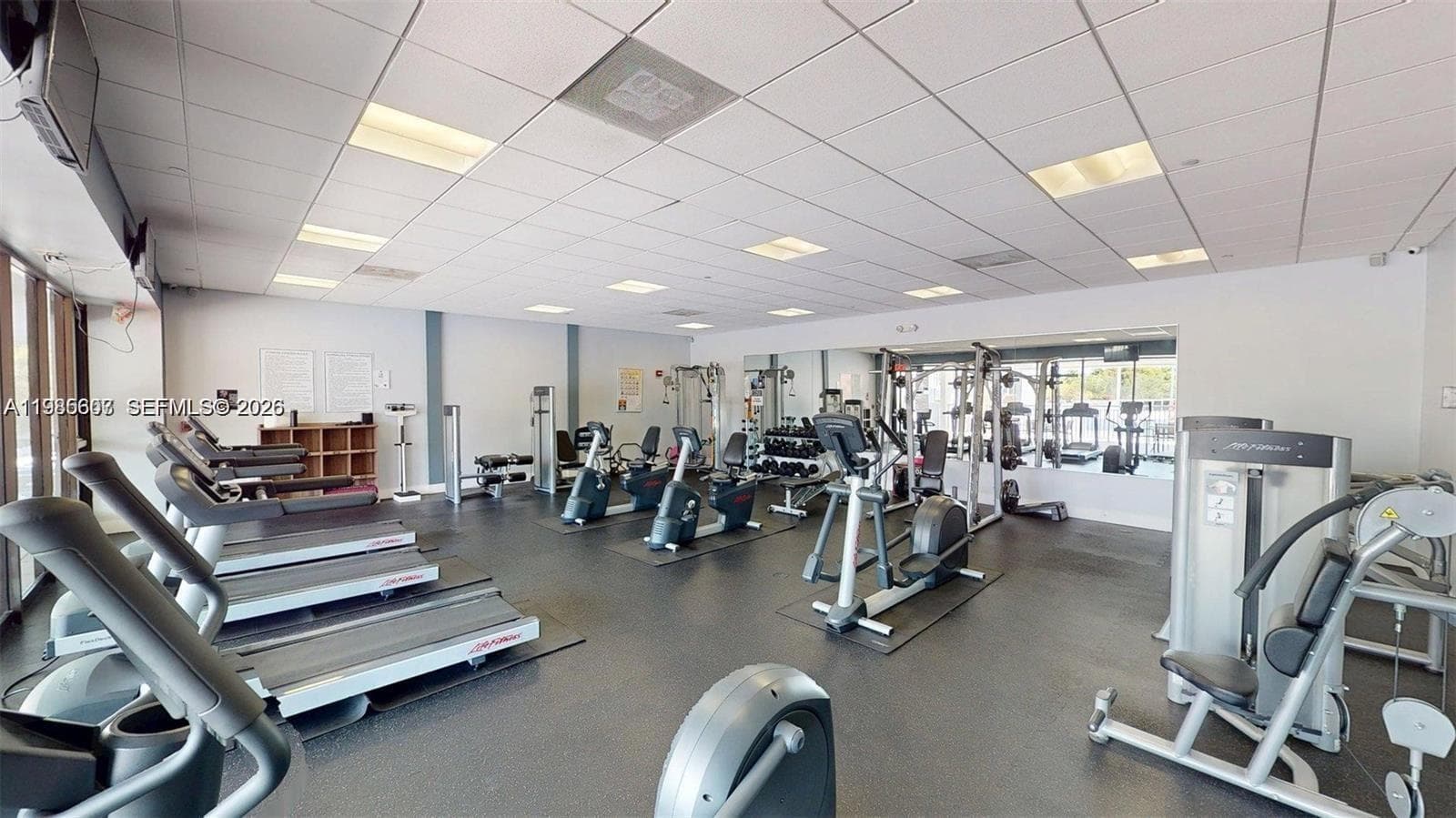 3675 N Country Club Dr 508 photo 12