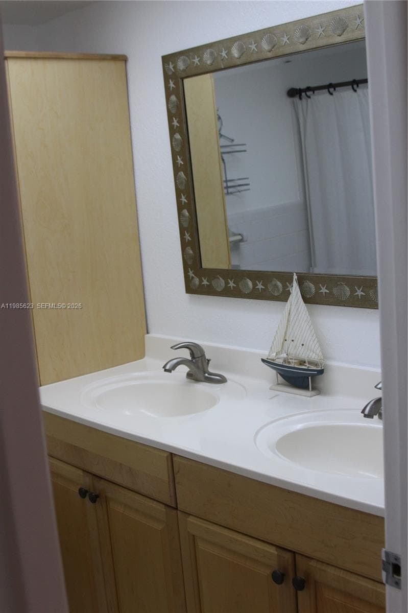 1300 Ocean Blvd 111 photo 16