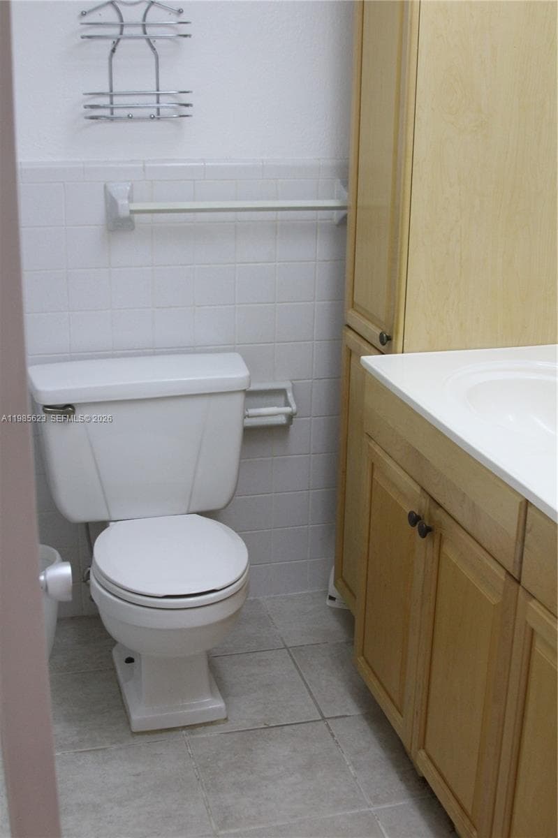 1300 Ocean Blvd 111 photo 15