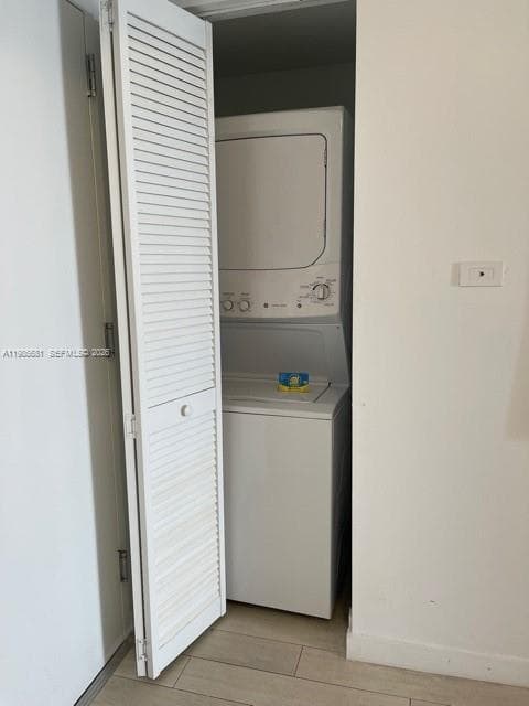 2602 Hallandale Beach Blvd R2405 photo 13