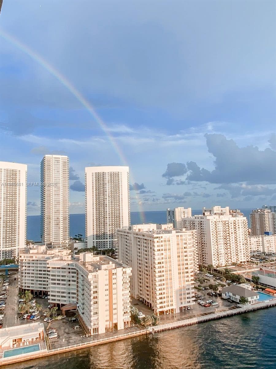 2602 Hallandale Beach Blvd R2405 photo 17