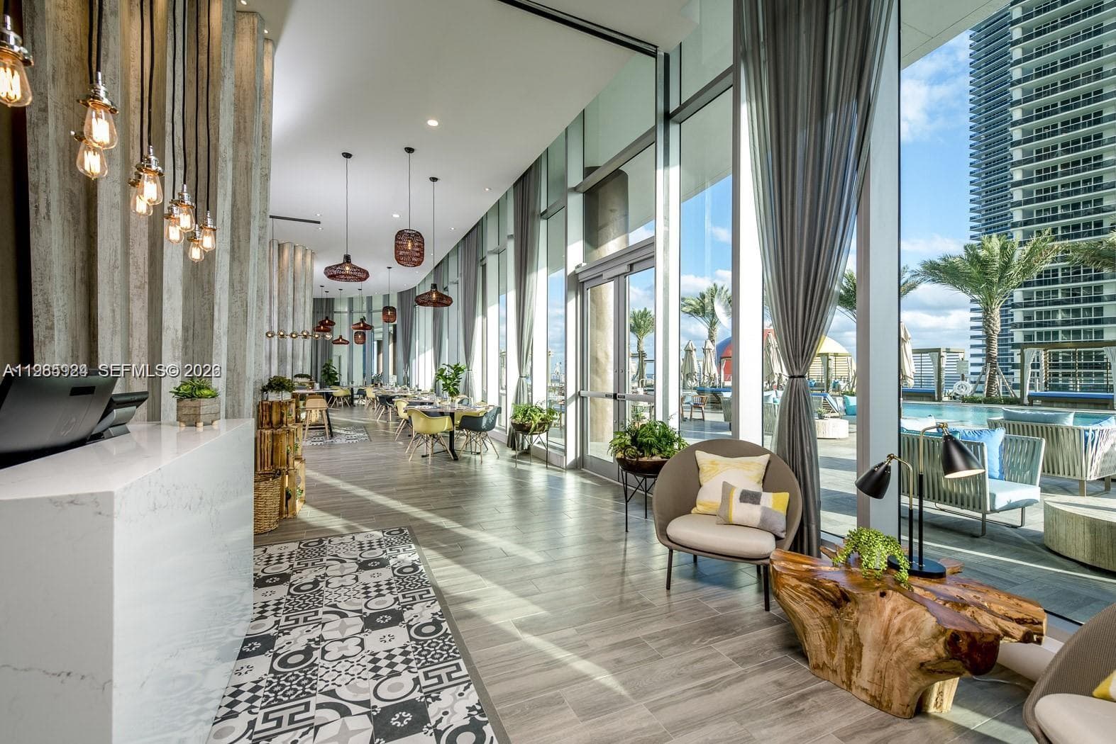 4111 Ocean Dr 5