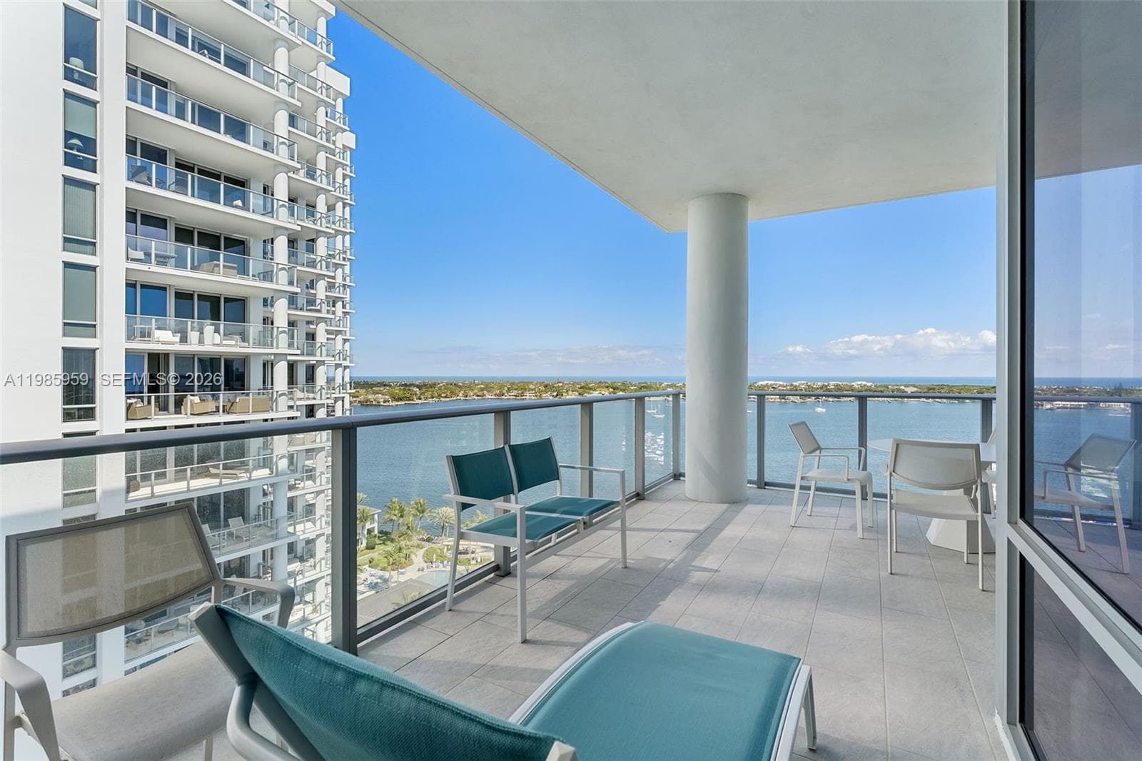 3 Water Club Way 1401 photo 16