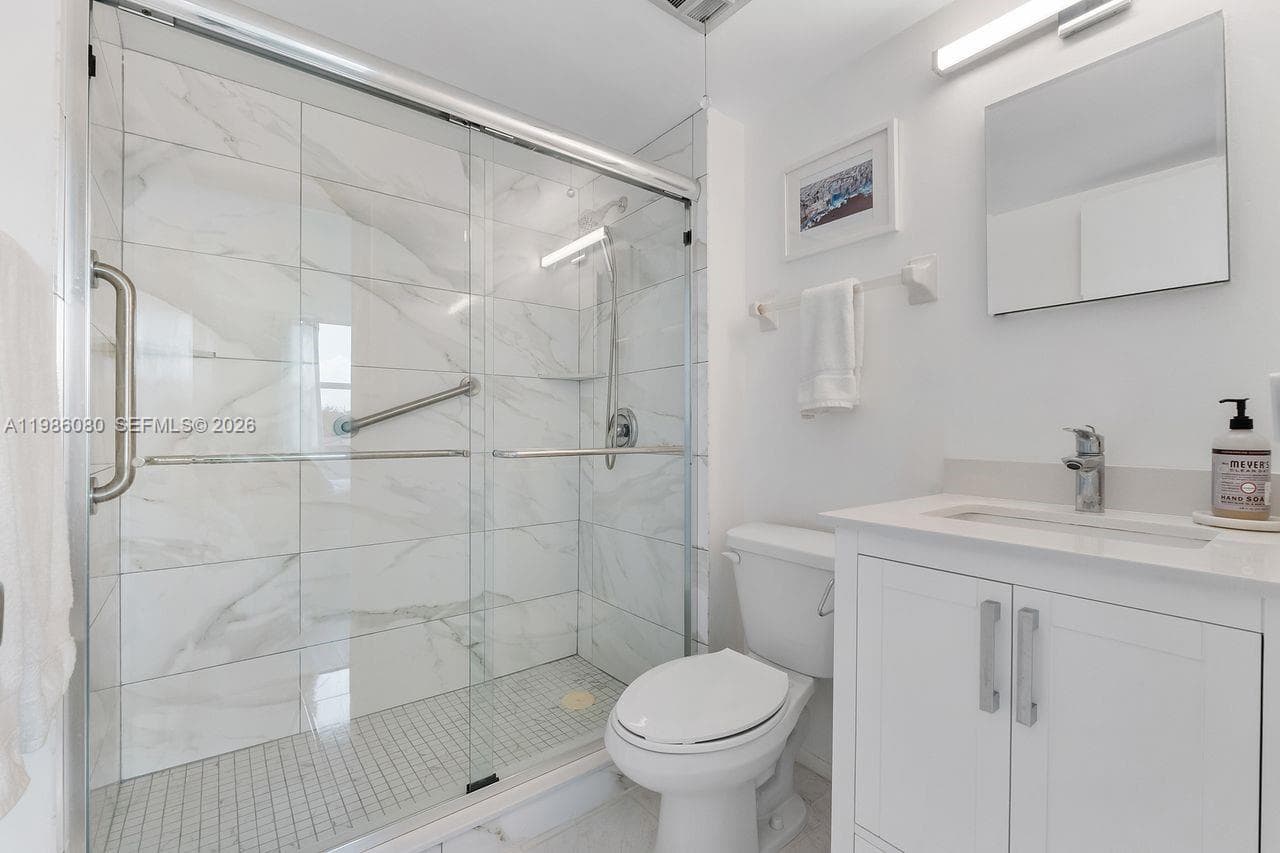 109 Royal Park Dr 2F photo 13